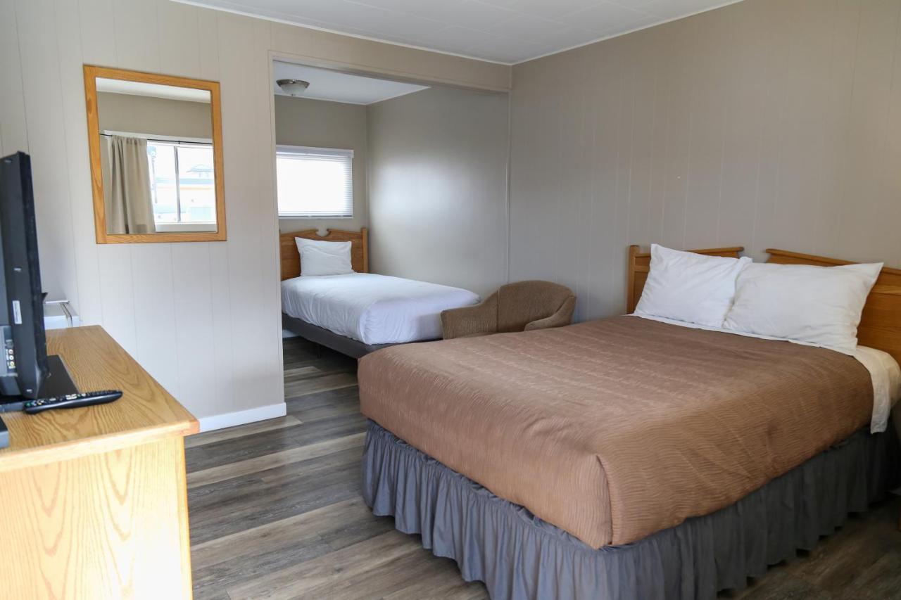 Richter Pass Beach Resort 오소유스 외부 사진