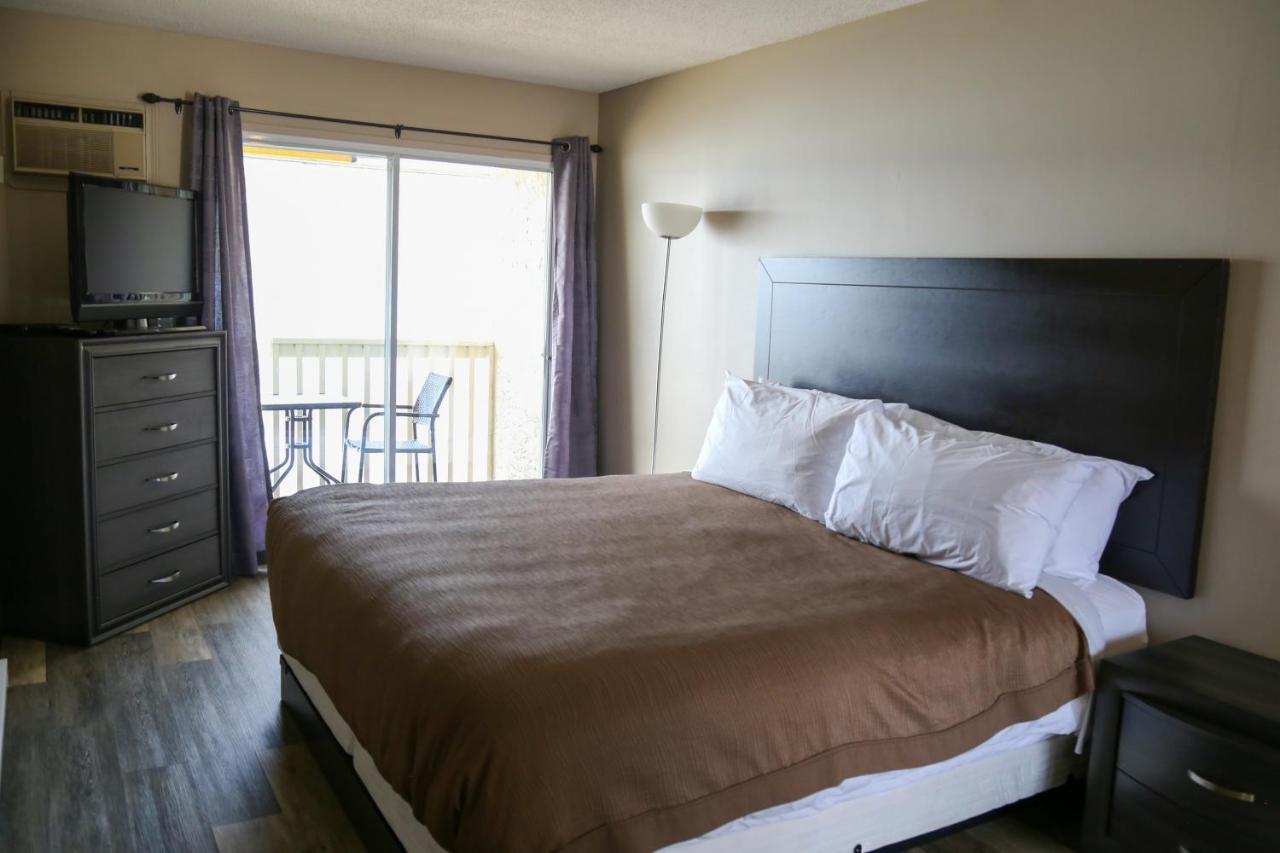 Richter Pass Beach Resort 오소유스 외부 사진