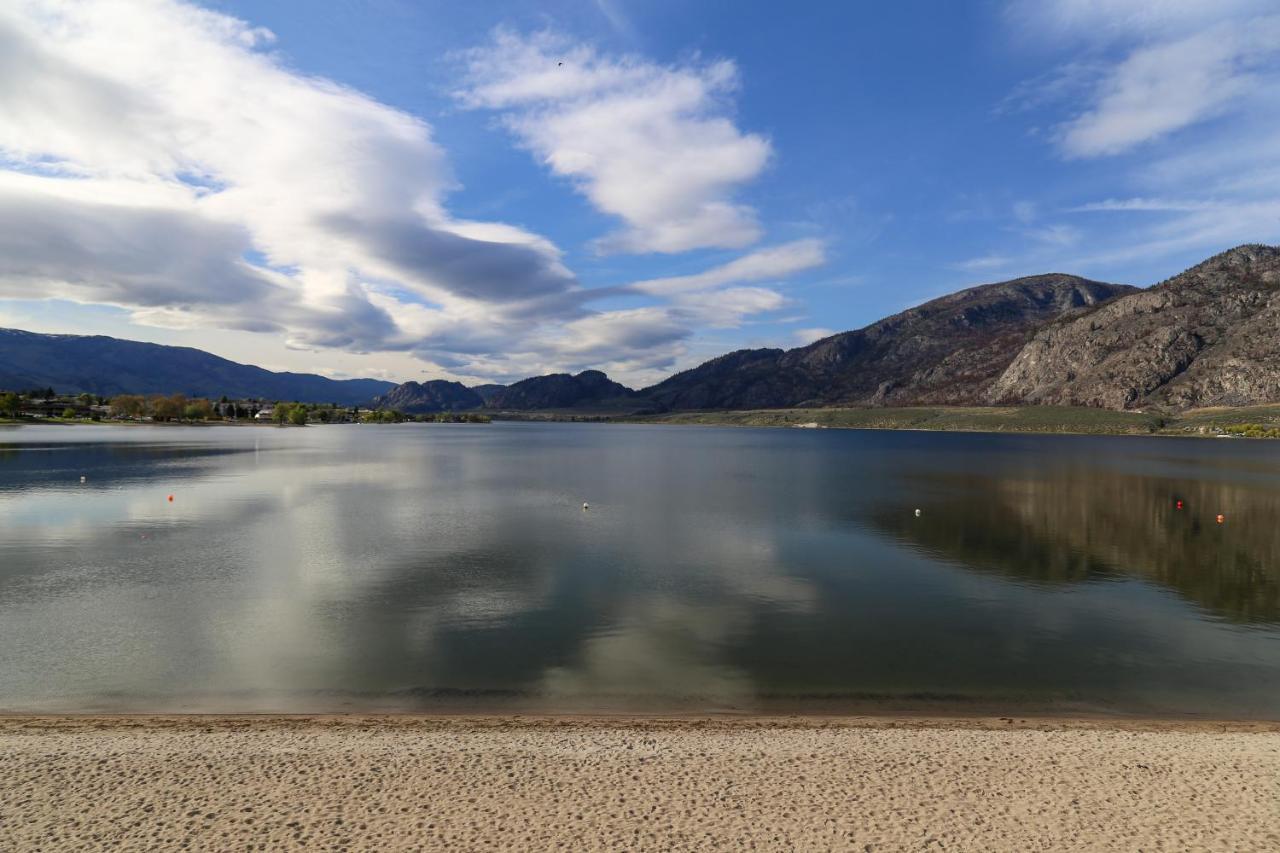 Richter Pass Beach Resort 오소유스 외부 사진