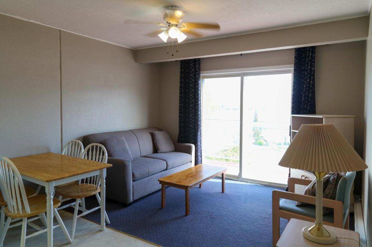 Richter Pass Beach Resort 오소유스 외부 사진